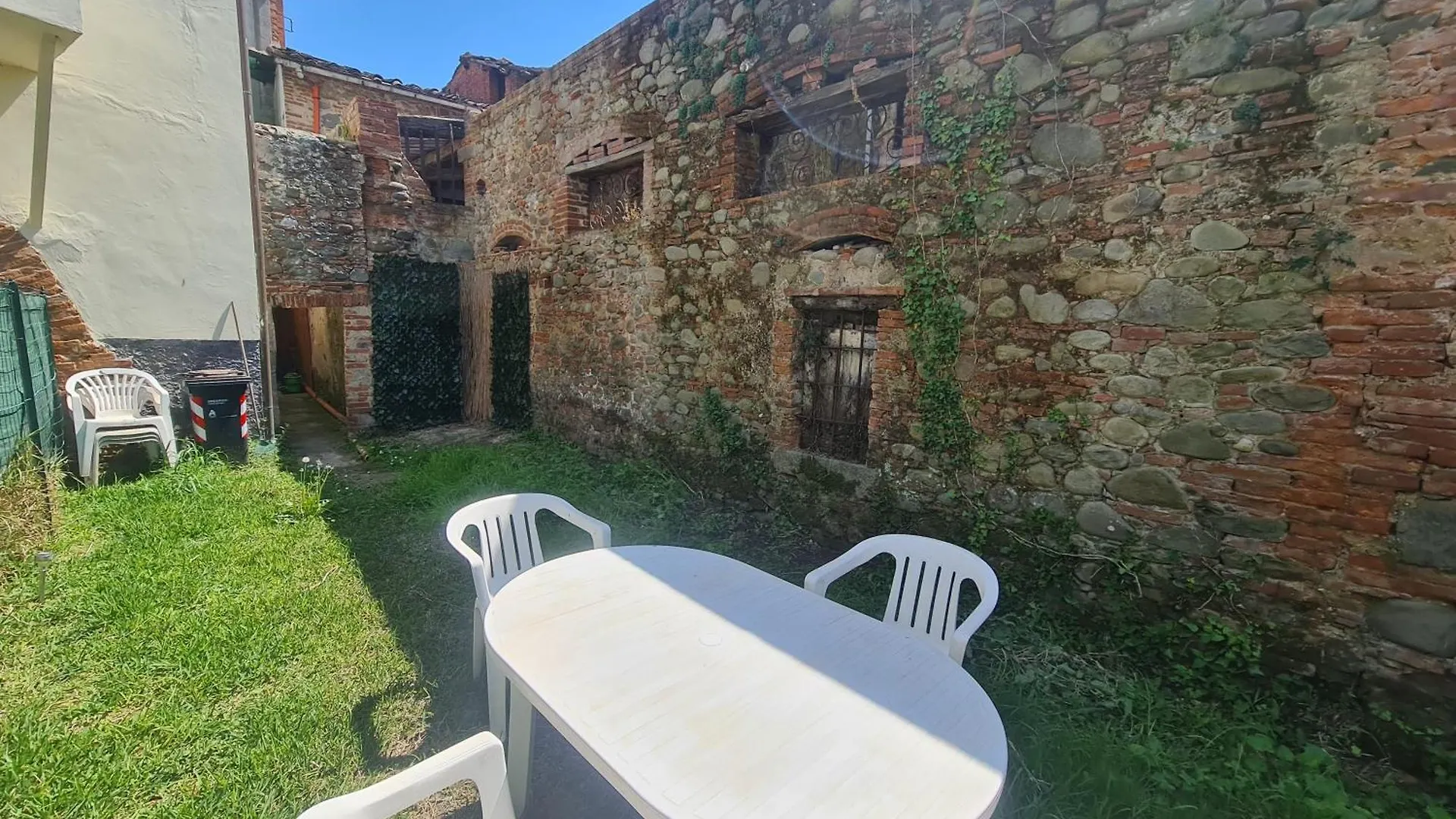 Like At Home In Tuscany Chiesina Uzzanese 0*,  Italien